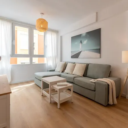 Apartment Lux Oasis - Modern 3br, Fast Wifi, Smarttv