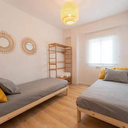 Lux Oasis - Modern 3br, Fast Wifi, Smarttv Malaga