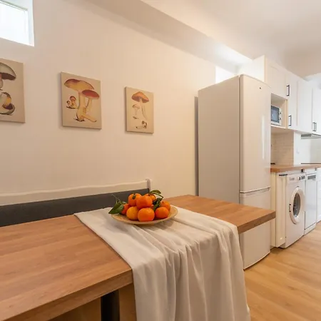 Lux Oasis - Modern 3br, Fast Wifi, Smarttv Malaga